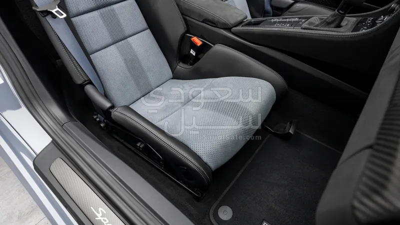 2023 Porsche 718 Spyder