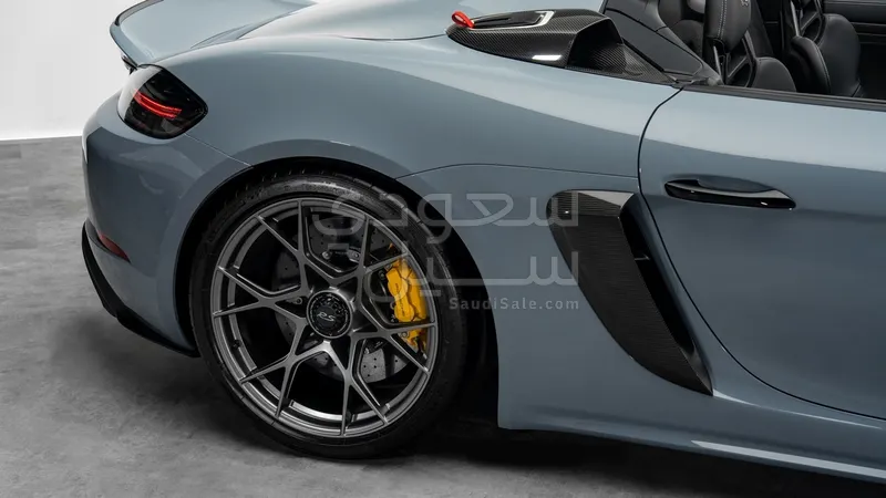2023 Porsche 718 Spyder