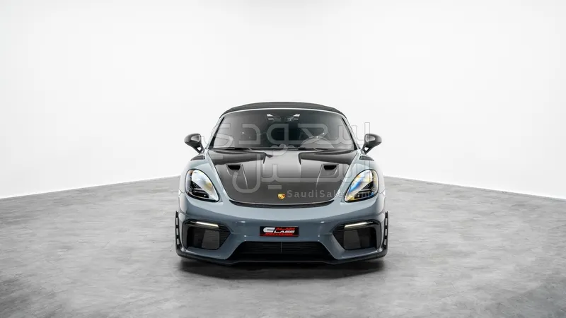 2023 Porsche 718 Spyder