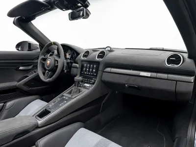 2023 Porsche 718 Spyder