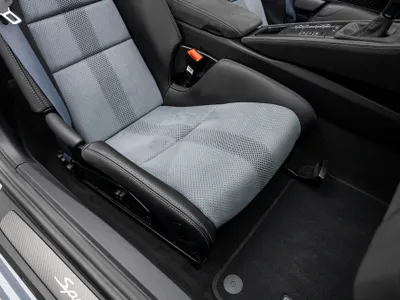 2023 Porsche 718 Spyder