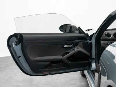 2023 Porsche 718 Spyder