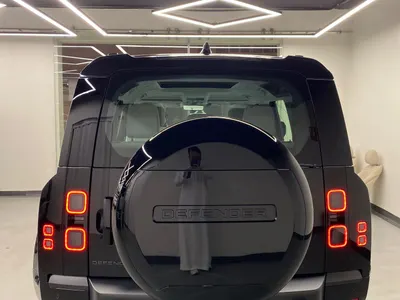 2026 لاند روفر ديفيندر اتش اس اي