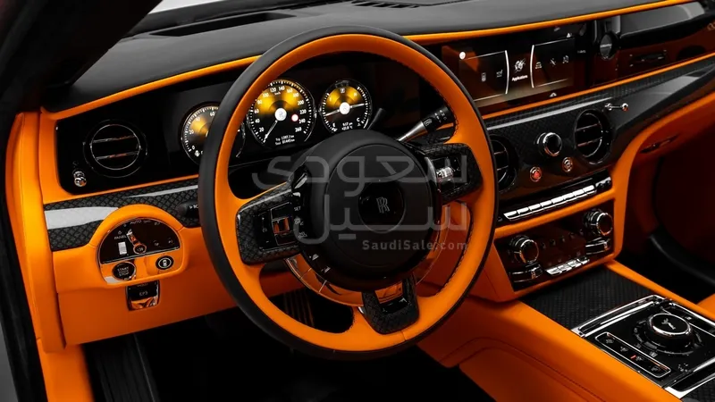 2024 رولز رويس قوست بلاك بادج