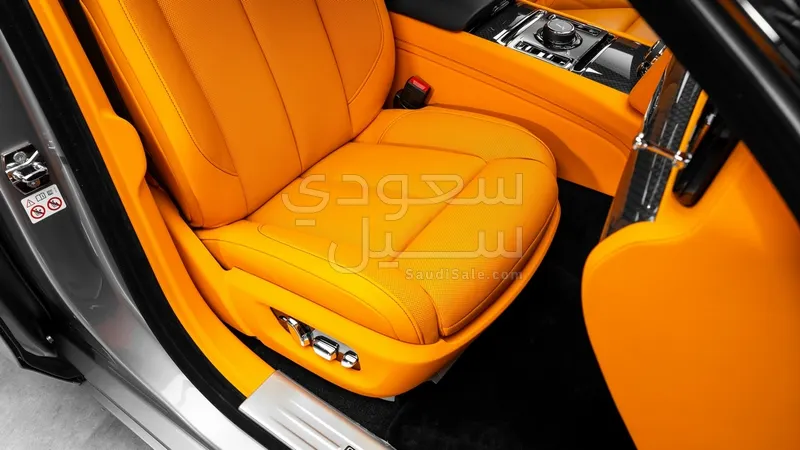 2024 رولز رويس قوست بلاك بادج