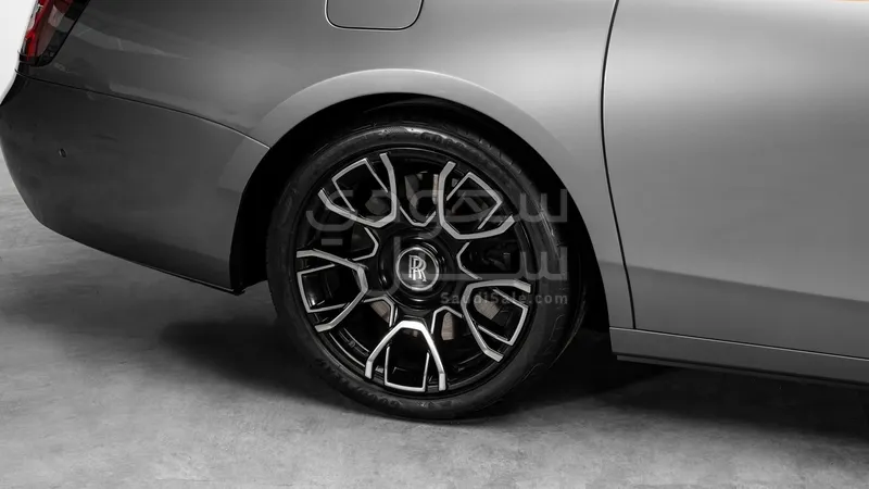 2024 رولز رويس قوست بلاك بادج