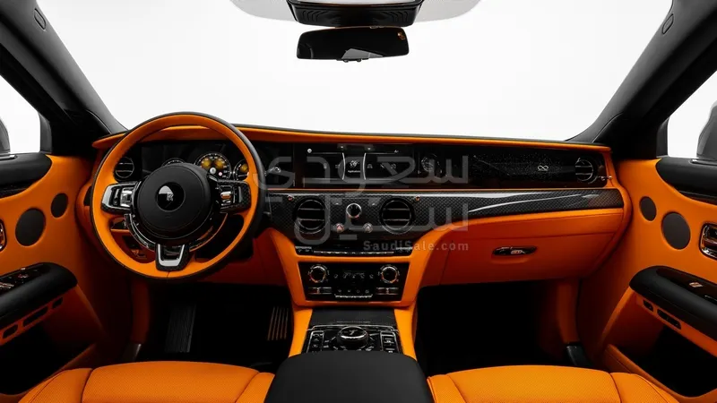 2024 رولز رويس قوست بلاك بادج