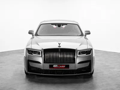 2024 رولز رويس قوست بلاك بادج