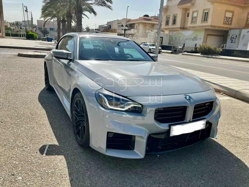 2025 بي ام دبليو الفئة ام إم 2