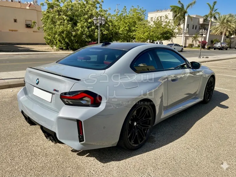 2025 بي ام دبليو الفئة ام إم 2