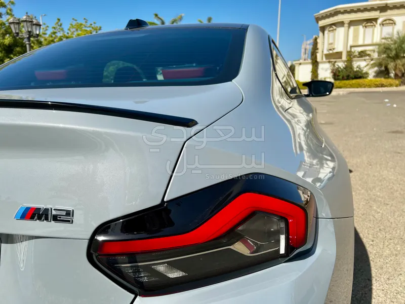 2025 بي ام دبليو الفئة ام إم 2