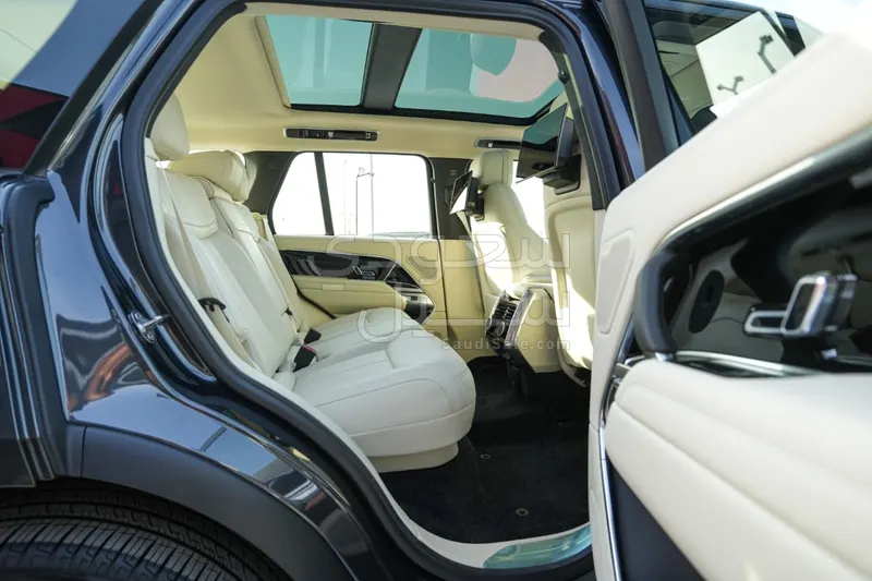 2026 لاند روفر رينج روفر اتش اس اي