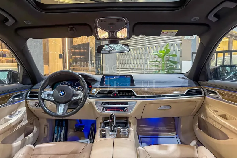 2019 بي ام دبليو الفئة السابعة 730 إل أي