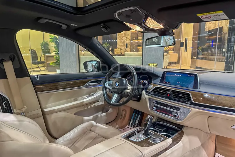 2019 بي ام دبليو الفئة السابعة 730 إل أي