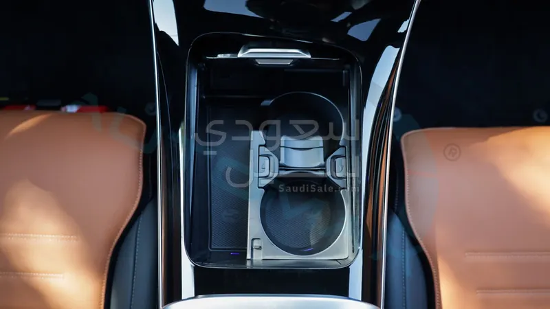 2026 مرسيدس - بنز سي 200