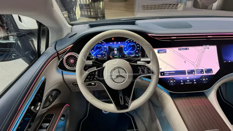 2022 مرسيدس - بنز إي كيو إس 580