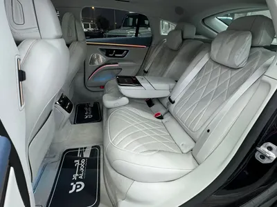 2022 مرسيدس - بنز إي كيو إس 580