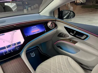 2022 مرسيدس - بنز إي كيو إس 580