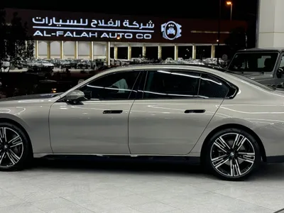 2023 بي ام دبليو الفئة السابعة 740 إل أي