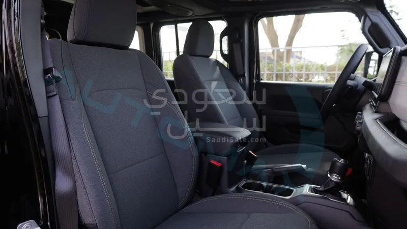 2026 جييب رانجلر سبورت بلس