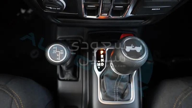 2026 جييب رانجلر سبورت بلس