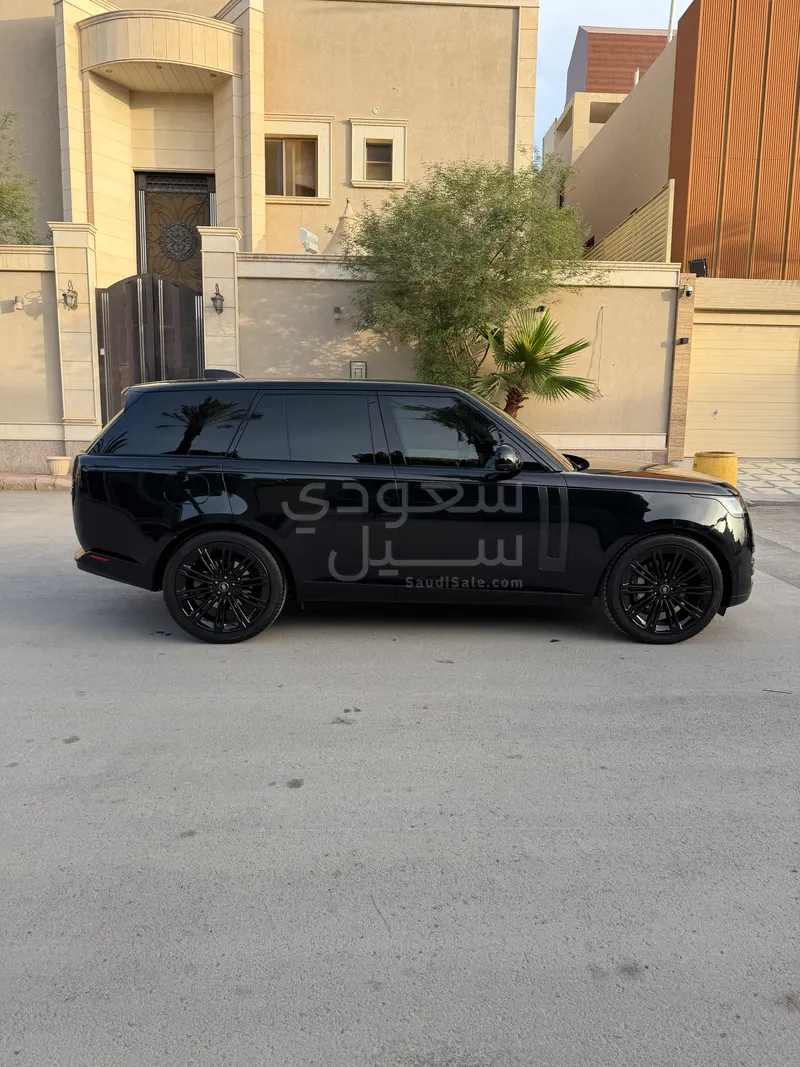 2023 لاند روفر رينج روفر فوج اس اي