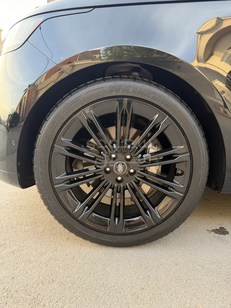 2023 لاند روفر رينج روفر فوج اس اي