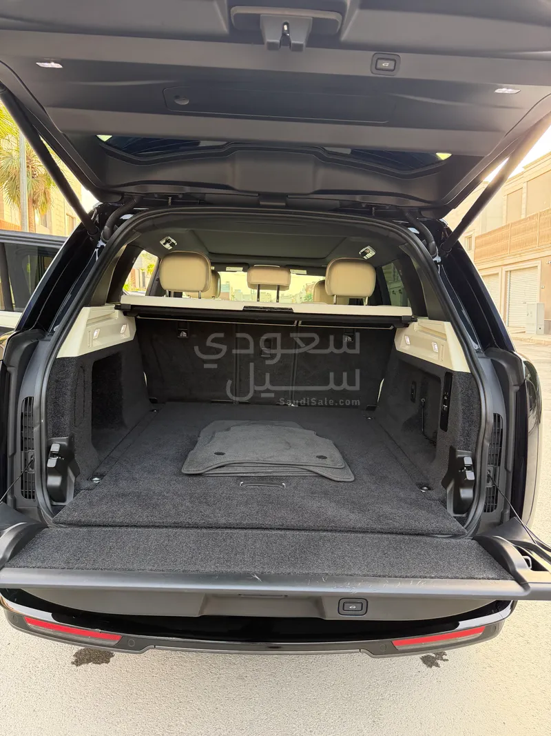 2023 لاند روفر رينج روفر فوج اس اي