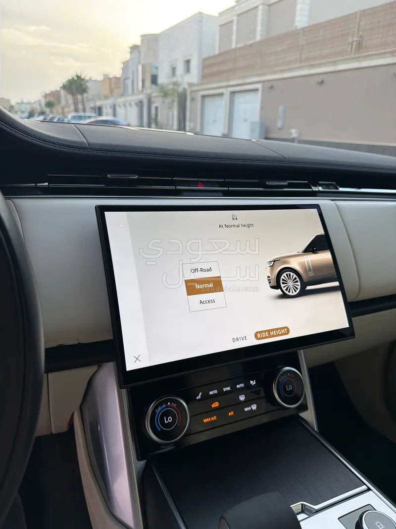 2023 لاند روفر رينج روفر فوج اس اي