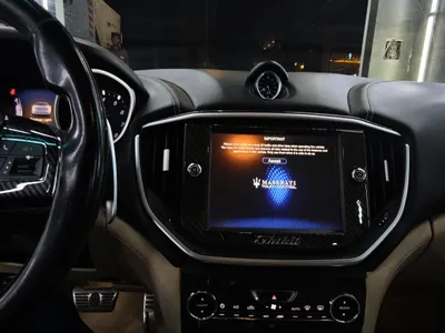 2015 مازيراتي جيبلي كيو4