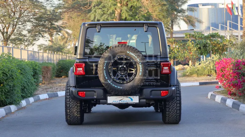 2025 جييب رانجلر سبورت بلس