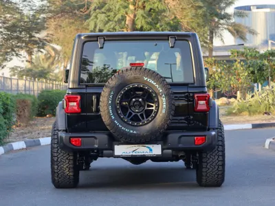 2025 جييب رانجلر سبورت بلس