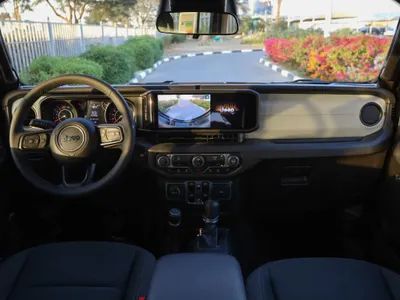 2025 جييب رانجلر سبورت بلس