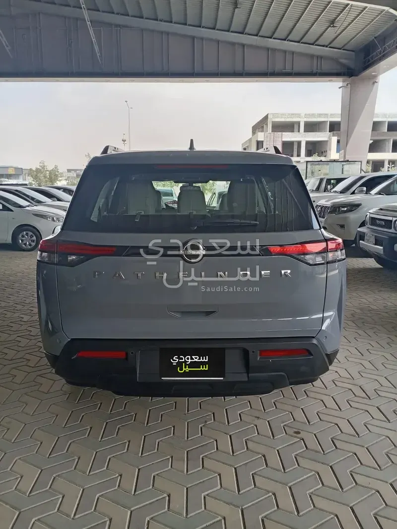 2024 نيسان باثفايندر