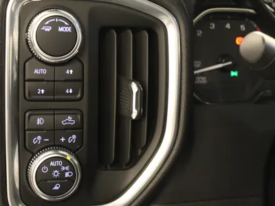 2022 جي ام سي سييرا اي تي 4