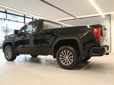 2022 جي ام سي سييرا اي تي 4