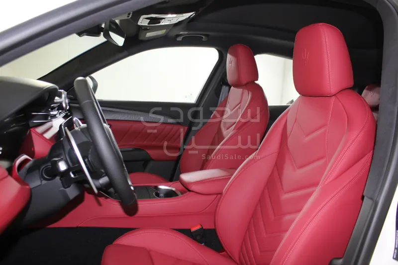 2024 Maserati Grecale Modena