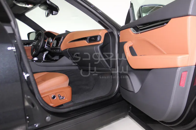 2023 Maserati Levante GT