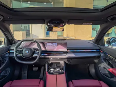 2026 BMW 5 Series 520i