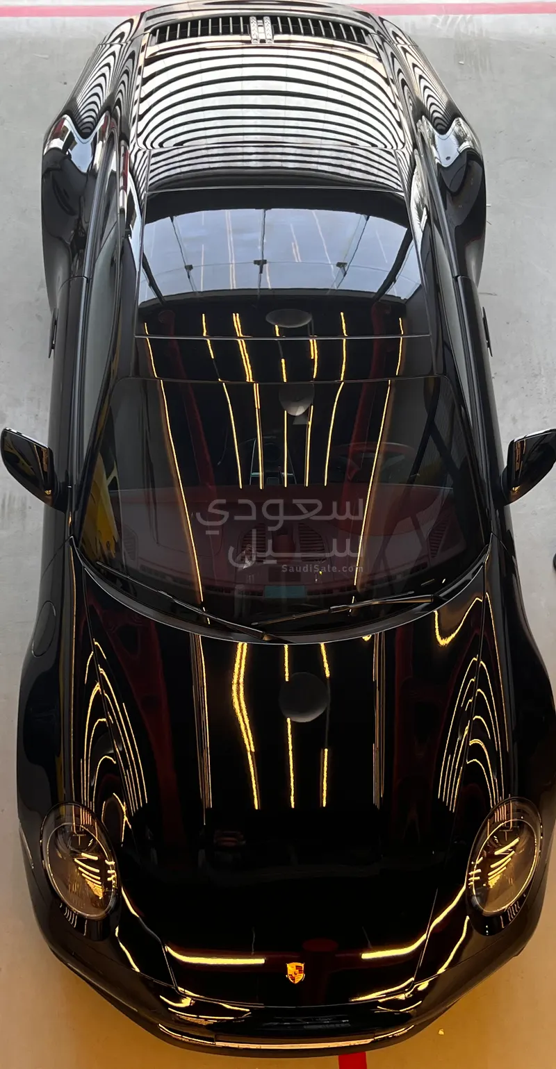 2023 بورش 911 كاريرا جي تي اس