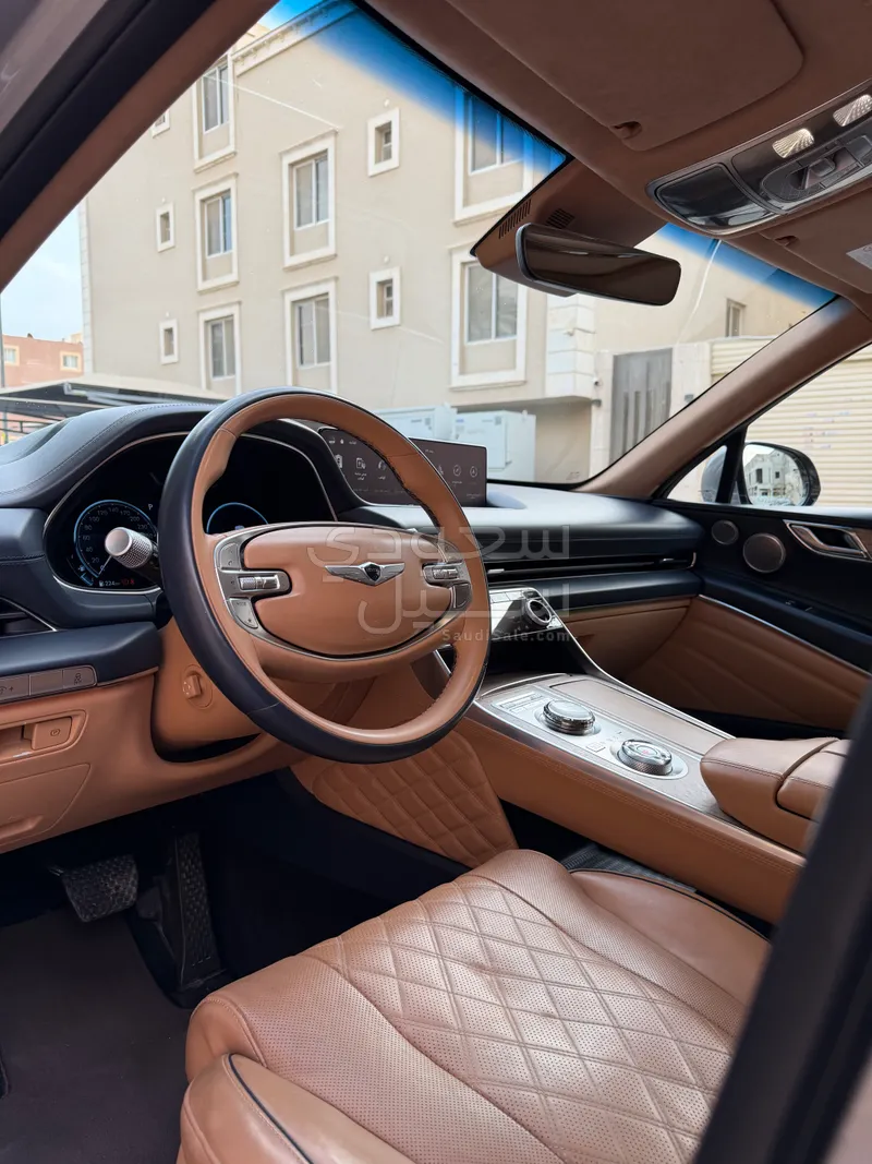 2023 جينيسيس جي في 80