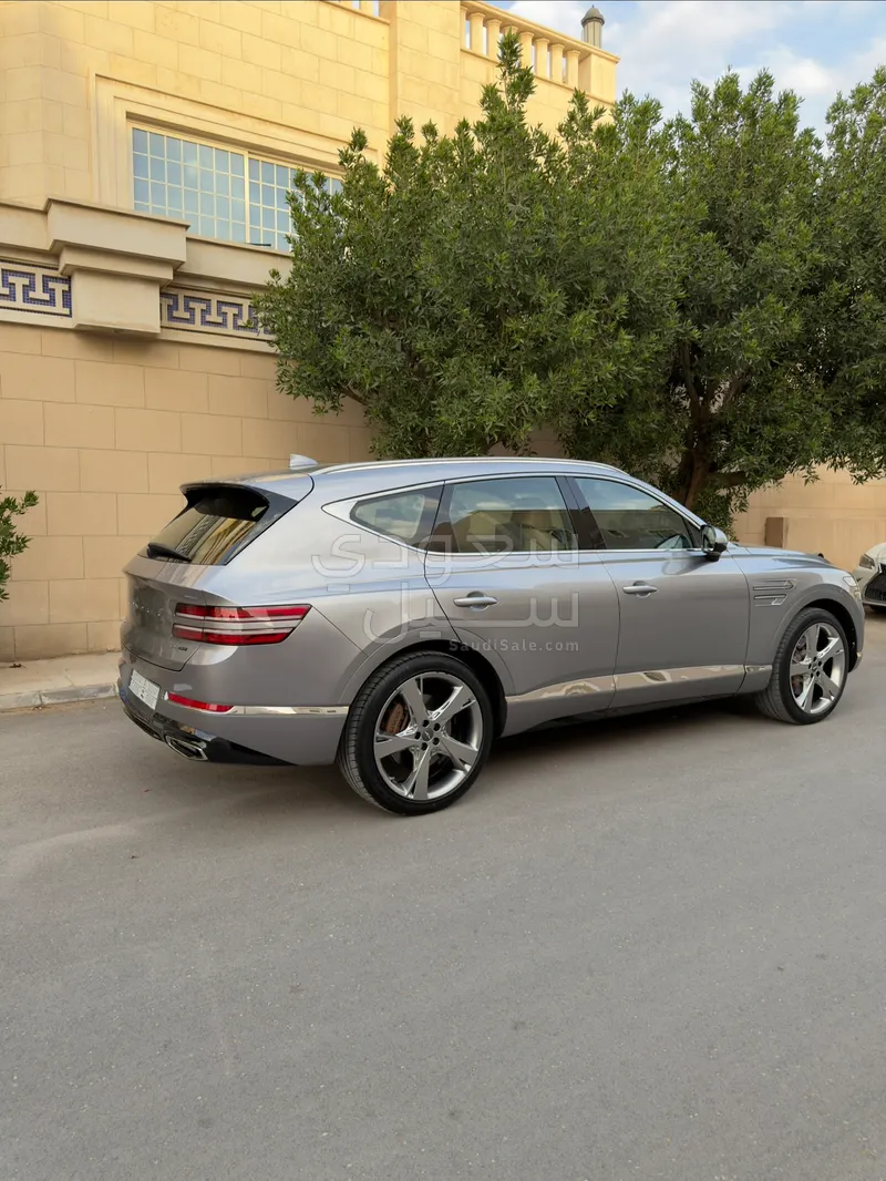 2023 جينيسيس جي في 80