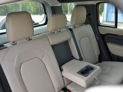 2024 Land Rover Defender 110