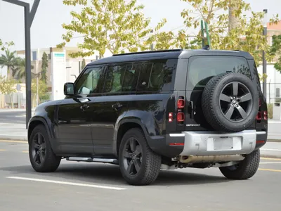 2024 Land Rover Defender 110