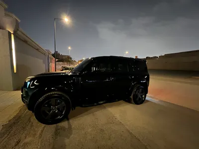 2023 لاند روفر ديفيندر اكس 110