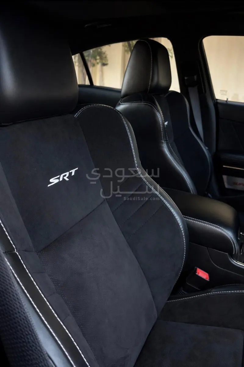 2015 دودج تشارجر اس ار تي هيلكات