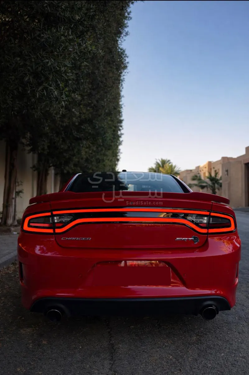 2015 دودج تشارجر اس ار تي هيلكات