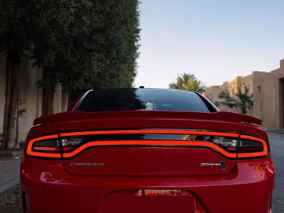 2015 دودج تشارجر اس ار تي هيلكات