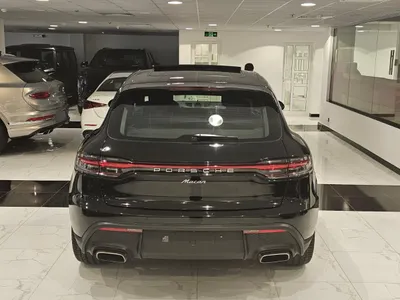 2025 Porsche Macan