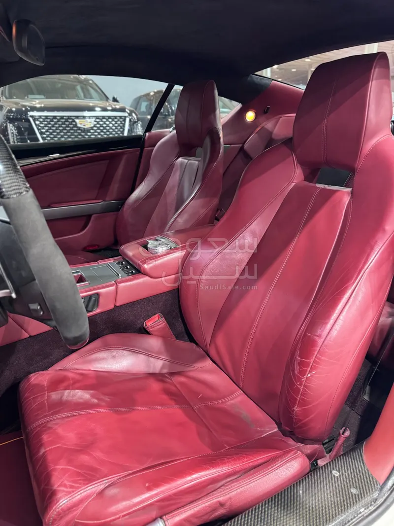 2008 Aston Martin DB9